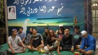 Slogan Pekerja PT. Hailiang , Diam Tertindas Atau Melawan Untuk Bermartabat