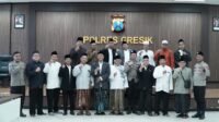 Polres Gresik Gelar Anev Da’i Kamtibmas, Fokus Penguatan Wawasan Kebangsaan Jelang Nataru Polres Gresik Gelar Anev Da’i Kamtibmas, Fokus Penguatan Wawasan Kebangsaan Jelang Nataru